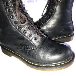 Vintage Dr Martens boots women’s